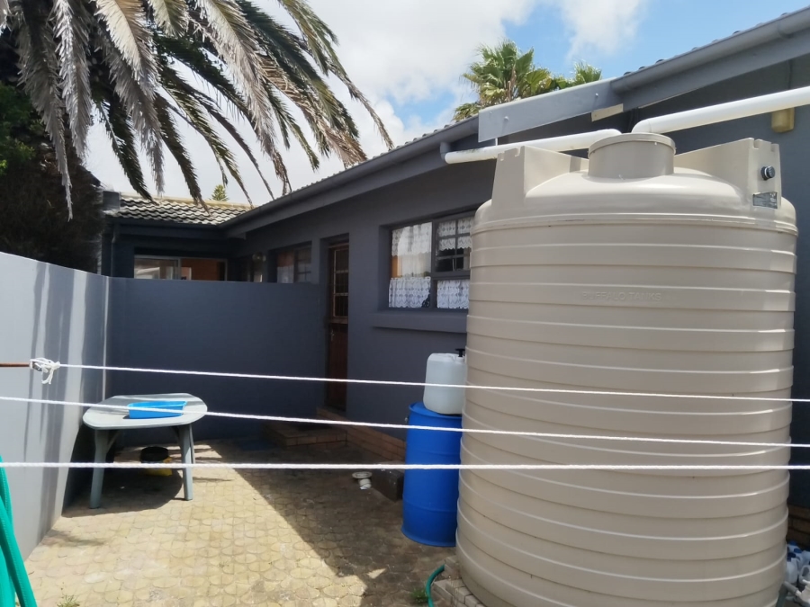 3 Bedroom Property for Sale in Heiderand Western Cape